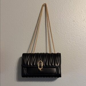 Black Quilted Chain Shoulder Bag